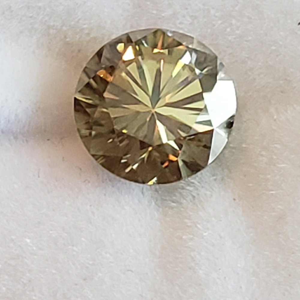 2.12 ctw champagne yellow moissanite